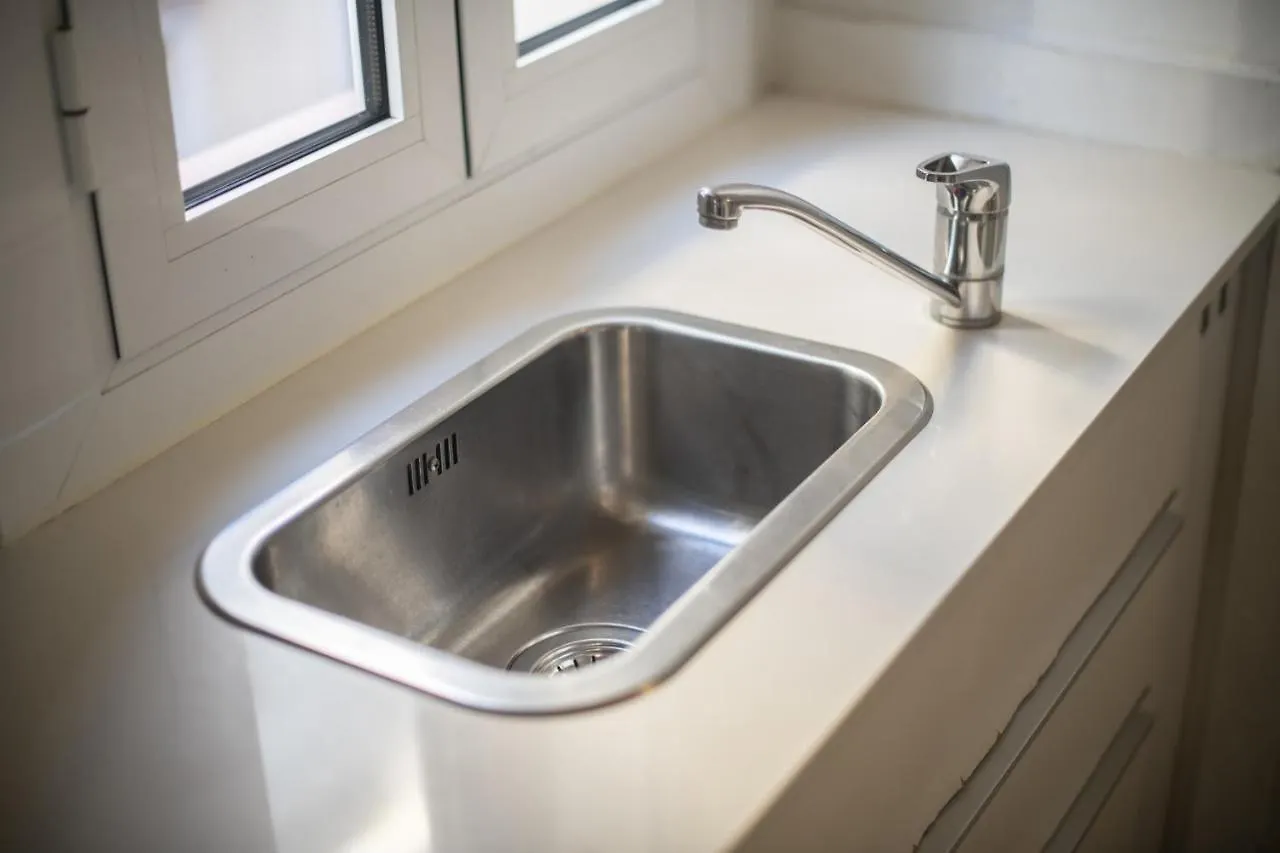 Catalunya Casas Lovely Apartment Central Barcelona 100M To Beach!