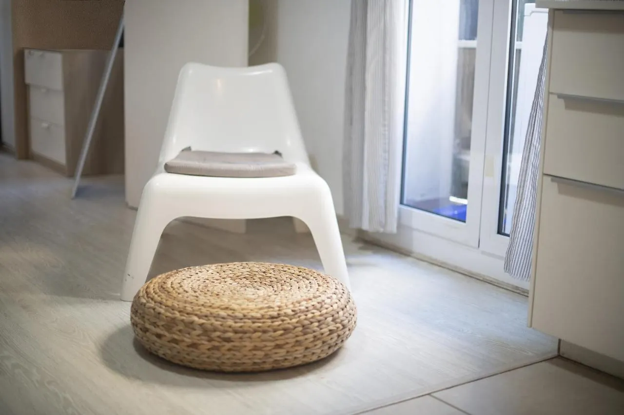 Catalunya Casas Lovely Apartment Central Barcelona 100M To Beach!
