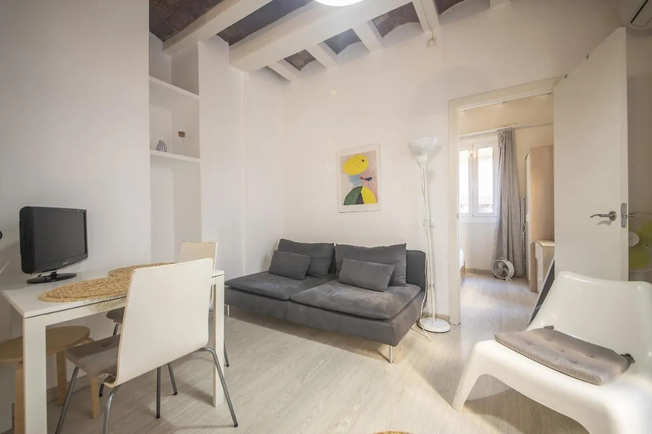 Catalunya Casas Lovely Apartment Central Barcelona 100M To Beach!