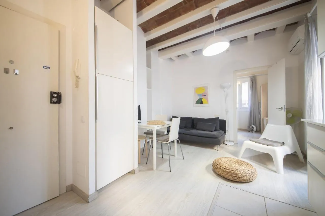 Catalunya Casas Lovely Apartment Central Barcelona 100M To Beach!
